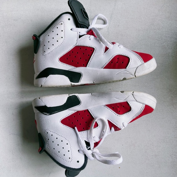 Jordan 6 Retro Carmine US12 - Picture 5 of 8